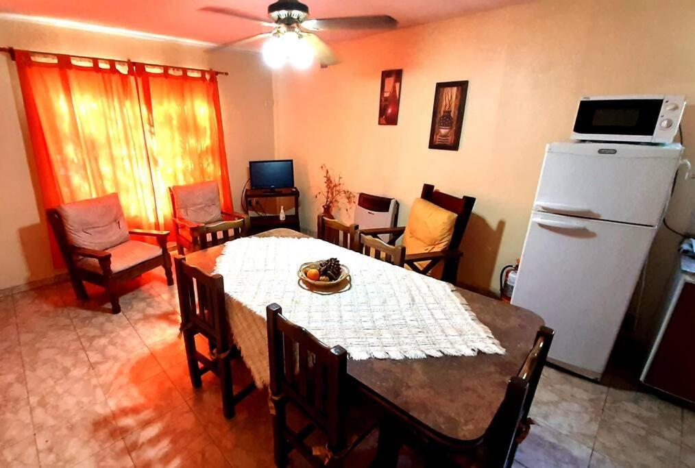 Departamento Muy Amplio Y Comodo. Impecable! Pb Holiday home