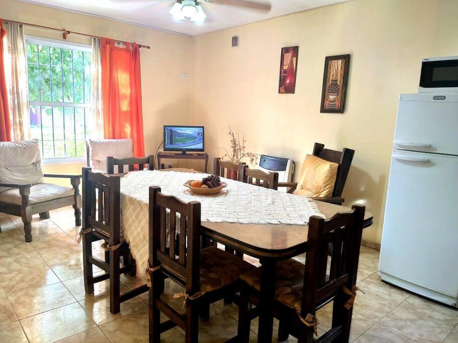 Departamento Muy Amplio Y Comodo. Impecable! Pb *