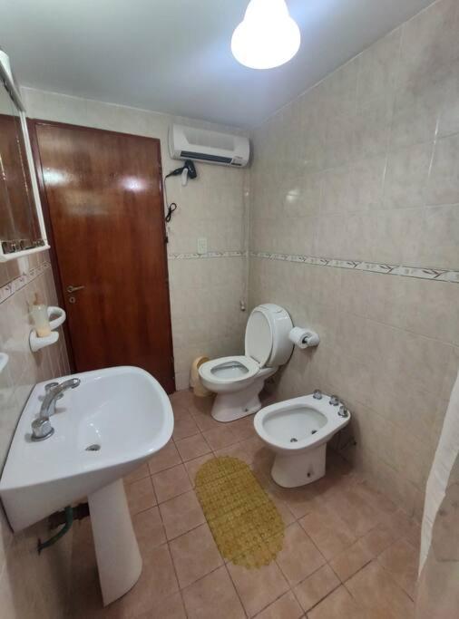 Departamento Muy Amplio Y Comodo. Impecable! Pb Holiday home