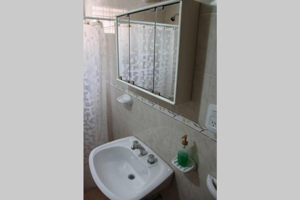 Holiday home Departamento Muy Amplio Y Comodo. Impecable! Pb